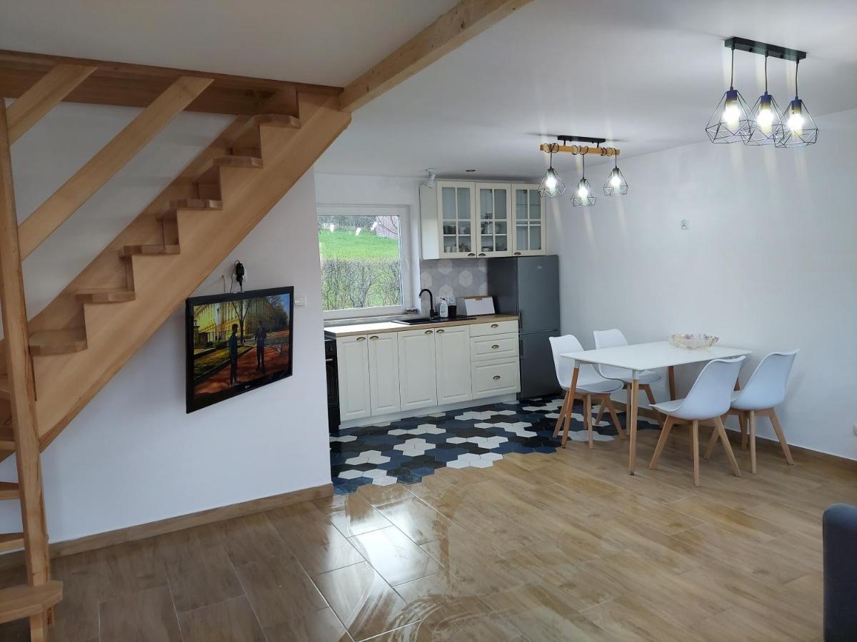 Hexagon Honey House+ Prywatna Plaza+jezioro+ Stawy+ Gospodarstwo+ Pasieka Holiday home *