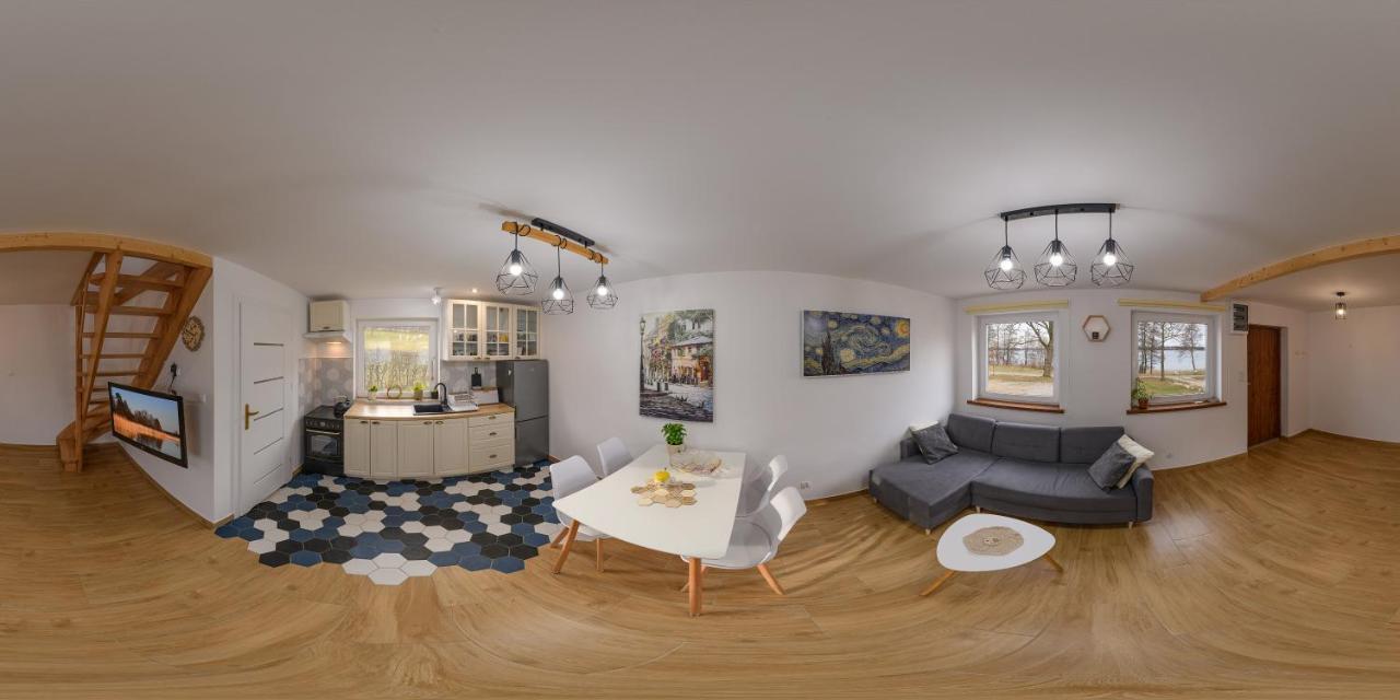 Holiday home Hexagon Honey House+ Prywatna Plaza+jezioro+ Stawy+ Gospodarstwo+ Pasieka *